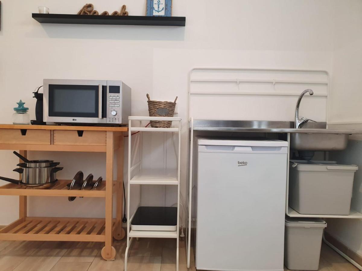 Apartamento La Casa Di Mattia Pula Exterior foto