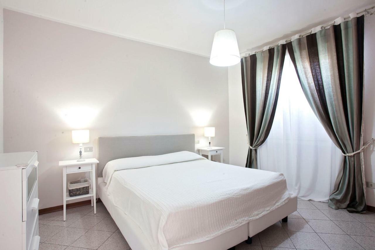 Apartamento La Casa Di Mattia Pula Exterior foto