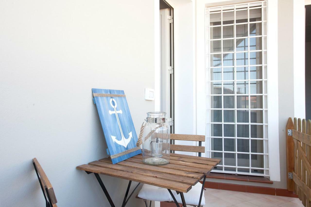 Apartamento La Casa Di Mattia Pula Exterior foto